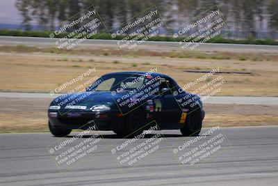 media/Jun-05-2022-CalClub SCCA (Sun) [[19e9bfb4bf]]/Around the Pits/